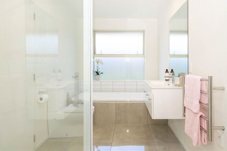 Photo of property in 73c Mclauchlan Street, Springlands, Blenheim, 7201