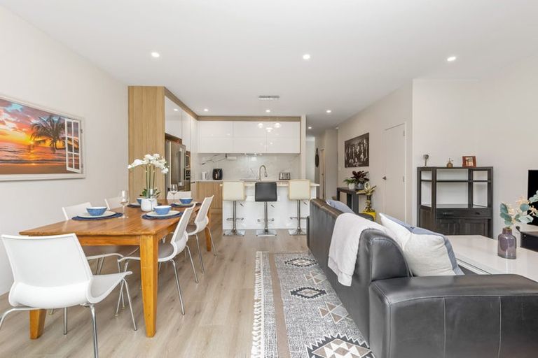 Photo of property in 10b Nellie Drive, Kumeu, 0810