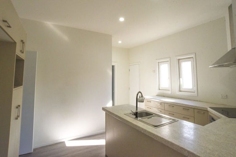 Photo of property in 316 Waterloo Road, Islington, Christchurch, 8042