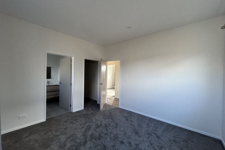Photo of property in 8 Rongomai Street, Helensville, 0800
