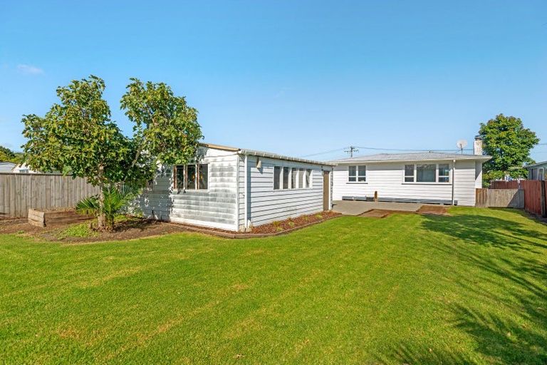 Photo of property in 10 Tui Street, Outer Kaiti, Gisborne, 4010