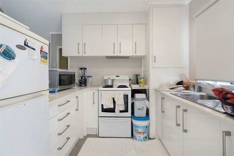 Photo of property in 2/60 Gardner Avenue, New Lynn, Auckland, 0600