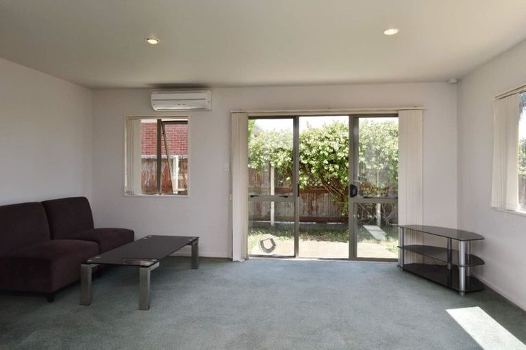 Photo of property in 1/19 George Street, Riccarton, Christchurch, 8041