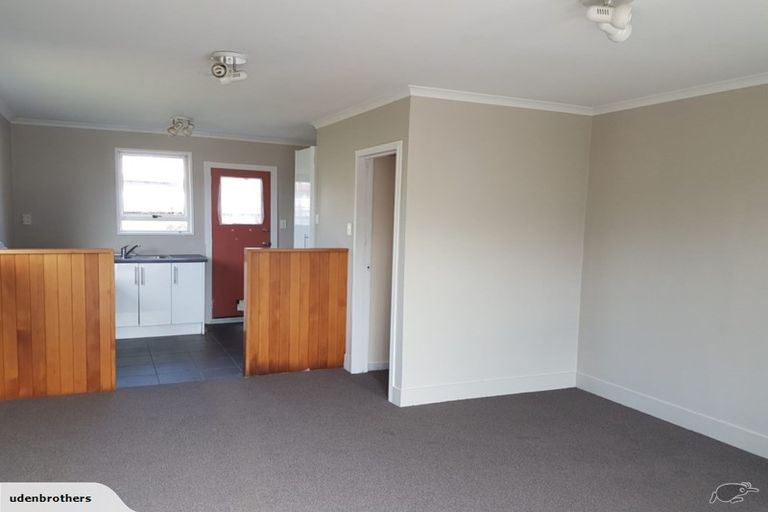 Photo of property in 58 Inwoods Road, Parklands, Christchurch, 8083