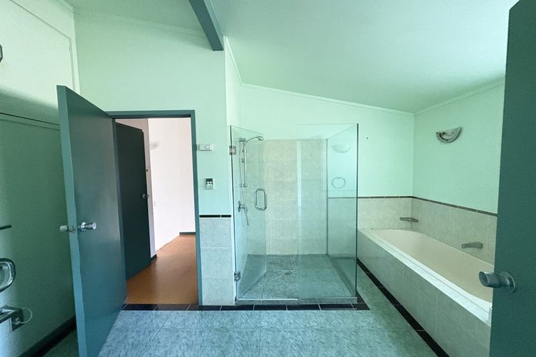Photo of property in 47 Puke Road, Kumeu, 0891