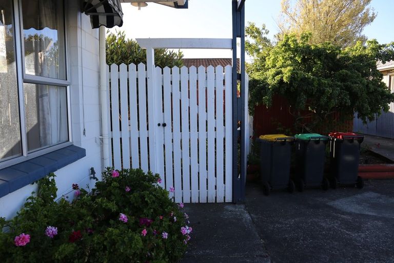 Photo of property in 1/124 Neville Street, Spreydon, Christchurch, 8024