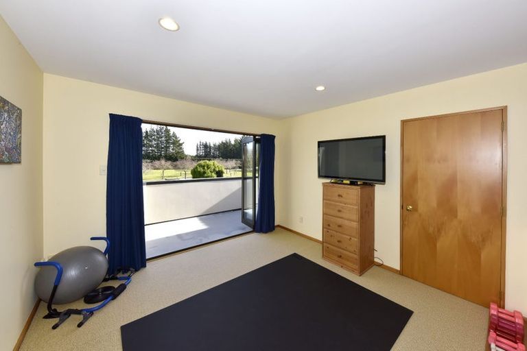 Photo of property in 38 Peacock Place, Swannanoa, Rangiora, 7475