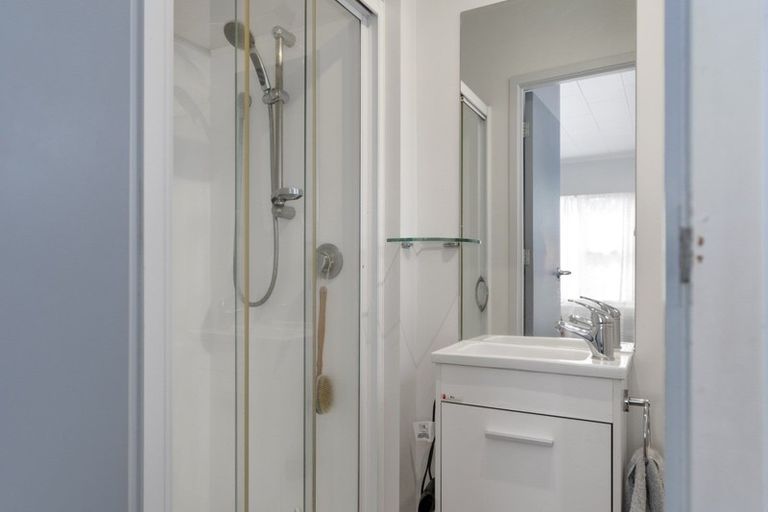 Photo of property in 10 Roretana Drive, Athenree, Katikati, 3177