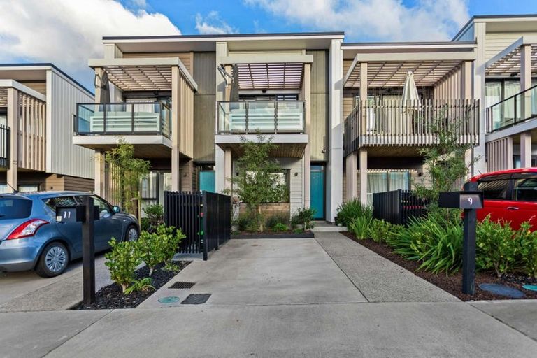 Photo of property in 9 Malcolm Calder Road, Hobsonville, Auckland, 0616