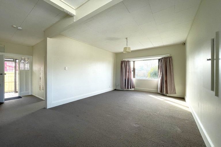 Photo of property in 56 Rhona Street, Linwood, Christchurch, 8062