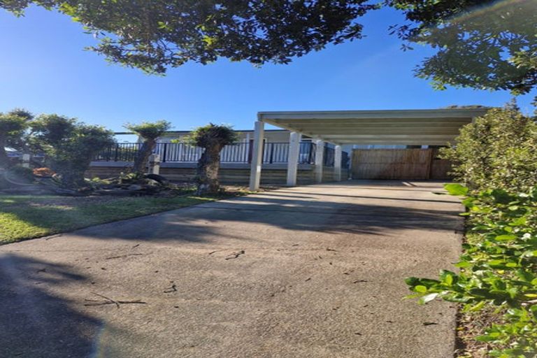 Photo of property in 97 The Esplanade, Raumati South, Paraparaumu, 5032