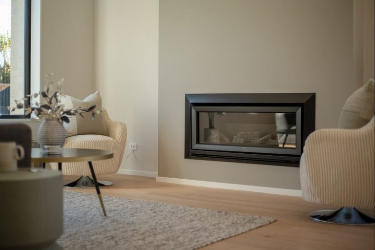 Photo of property in 54 Metehau Street, Marshland, Christchurch, 8083