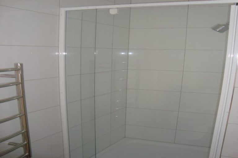 Photo of property in 10 Douglas Street, Mount Cook, Wellington, 6021