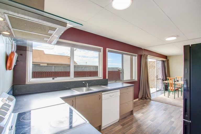 Photo of property in 6/8 Lee Road, Taradale, Napier, 4112