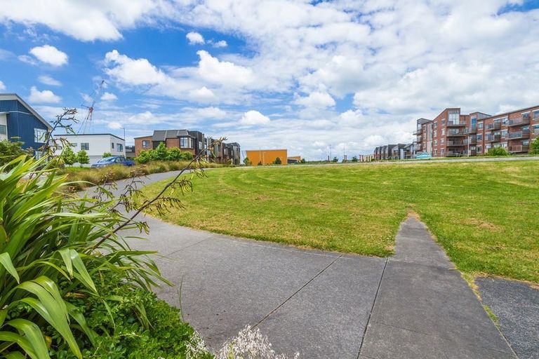 Photo of property in 41 Liquidambar Drive, Hobsonville, Auckland, 0616