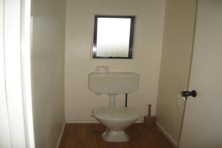 Photo of property in 1/6 Esperanto Road, Papatoetoe, Auckland, 2025