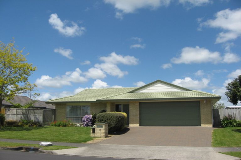 Photo of property in 48 Longford Park Drive, Takanini, 2112