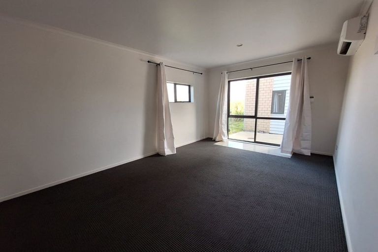 Photo of property in 28 Wallson Crescent, Wiri, Auckland, 2104