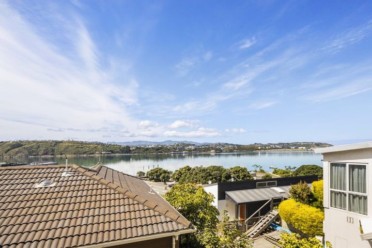 Photo of property in 378f4 Evans Bay Parade, Hataitai, Wellington, 6021