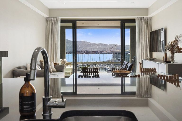 Photo of property in Chaffers Dock, 406/22 Herd Street, Te Aro, Wellington, 6011