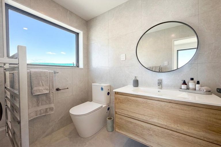 Photo of property in 64 Metcalfe Road, Ranui, Auckland, 0612