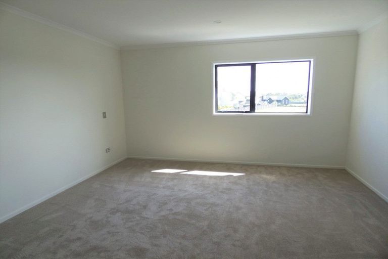 Photo of property in 3 Te Aho Matua Road, Hobsonville, Auckland, 0616