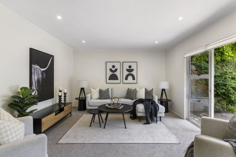 Photo of property in 14 Aberdeen Road, Campbells Bay, Auckland, 0620