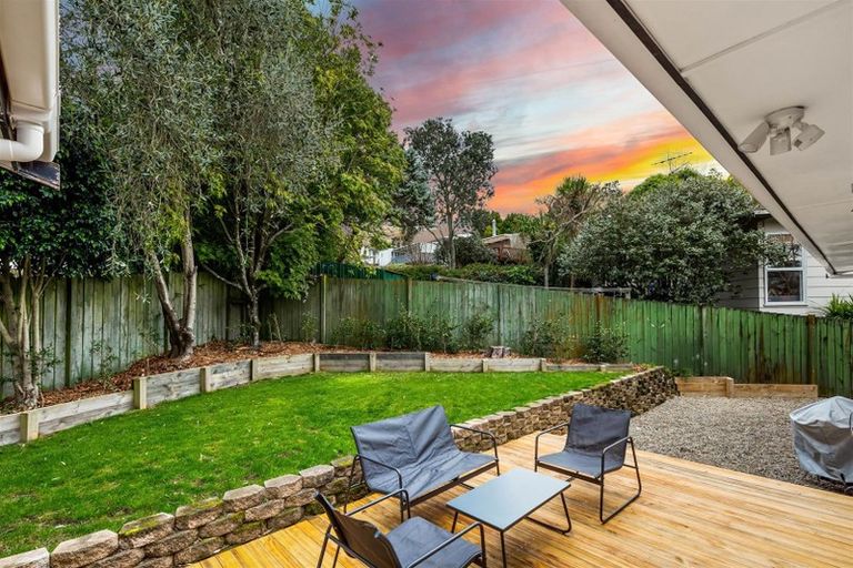 Photo of property in 27 Bellringer Road, Massey, Auckland, 0614
