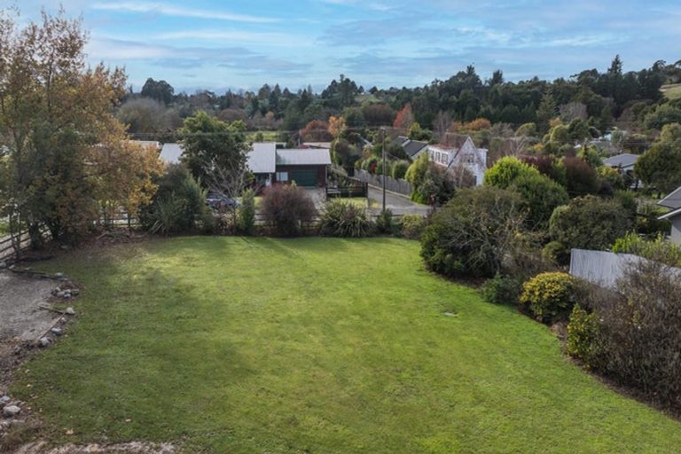 Photo of property in 1 Goddard Road, Tasman, Upper Moutere, 7173