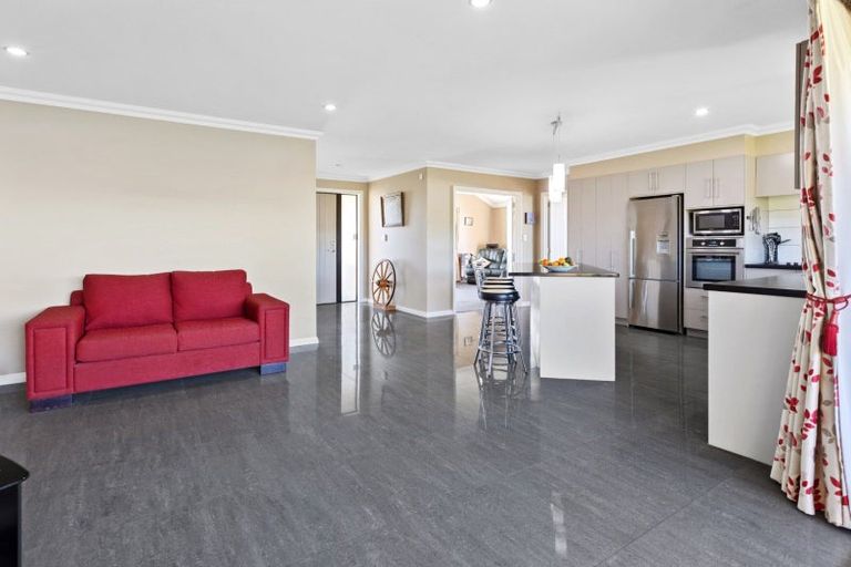 Photo of property in 10 Matariki View, Welcome Bay, Tauranga, 3112