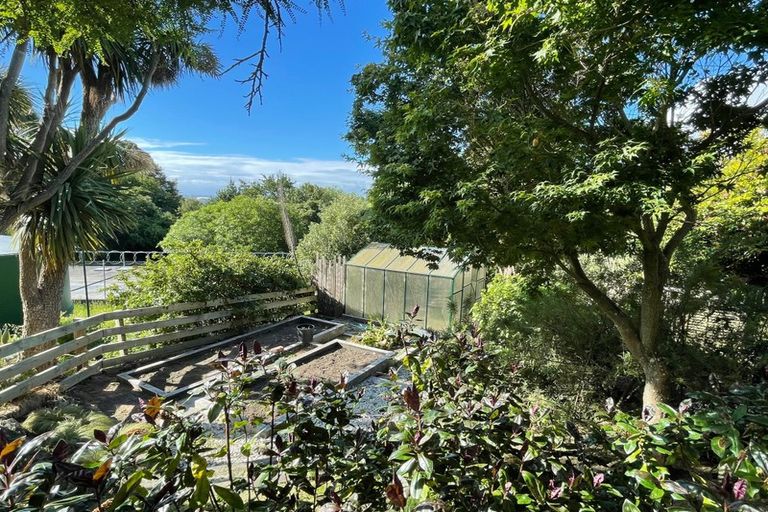 Photo of property in 67 Hackthorne Road, Cashmere, Christchurch, 8022