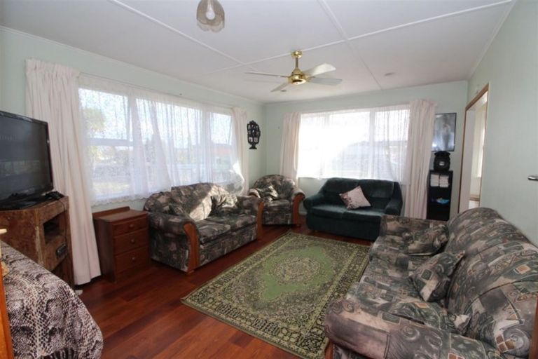 Photo of property in 27 Kowhai Place, Tokoroa, 3420