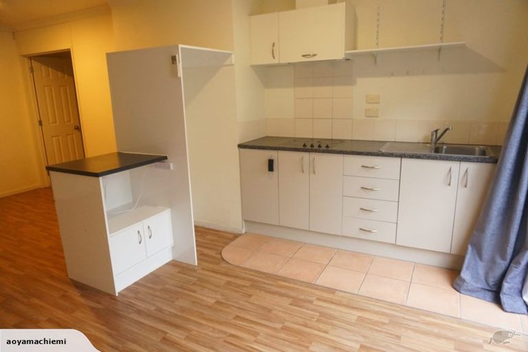 Photo of property in 27 Mariners View Road, Beach Haven, Auckland, 0626