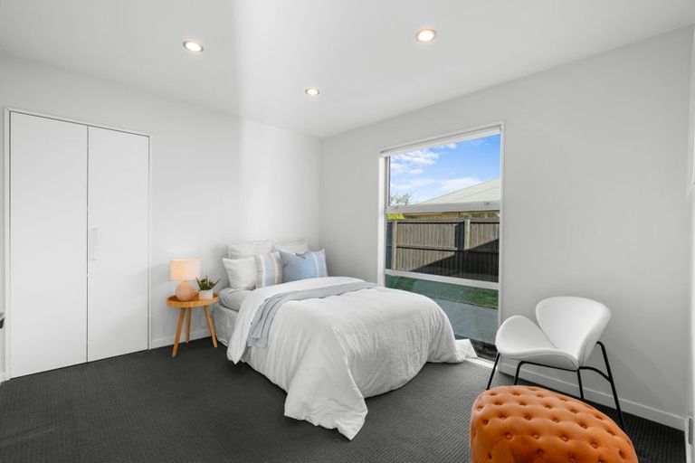 Photo of property in 16 Riverbank Road, Northwood, Christchurch, 8051