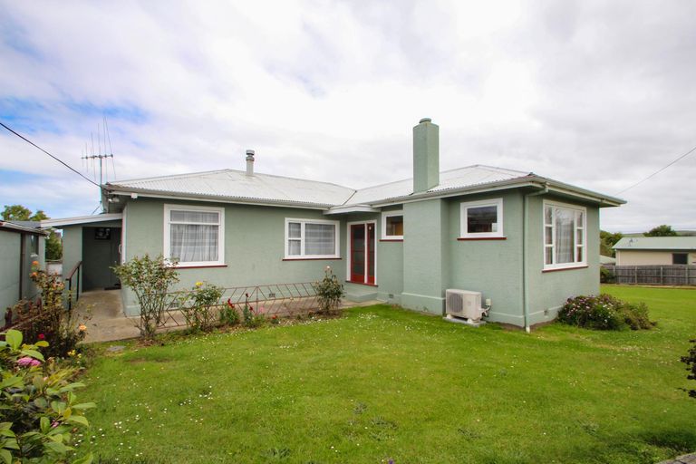Photo of property in 24 Charles Street, Weston, Oamaru, 9401