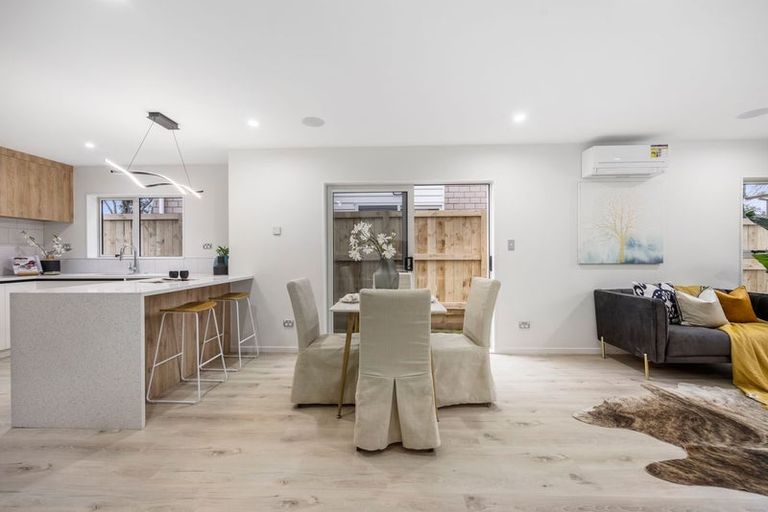 Photo of property in 37d Central Avenue, Papatoetoe, Auckland, 2025