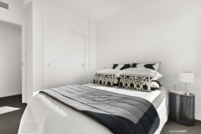 Photo of property in Alpha Apartments, 703/4u Elizabeth Street, Mount Victoria, Wellington, 6011