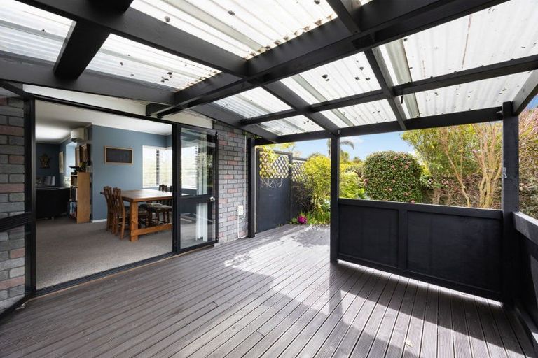 Photo of property in 1 Halcione Close, Flagstaff, Hamilton, 3210