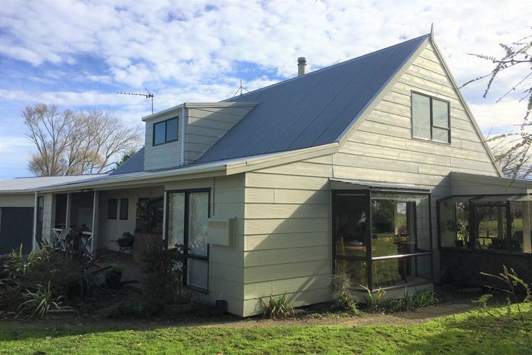 Photo of property in 557 Inland Road North, Onaero, Waitara, 4383