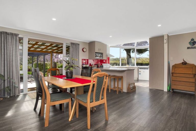 Photo of property in 97 Gear Road, Te Horo, Otaki, 5582