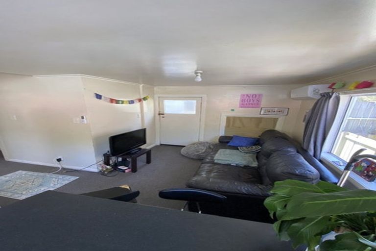 Photo of property in 45 Hall Street, Newtown, Wellington, 6021