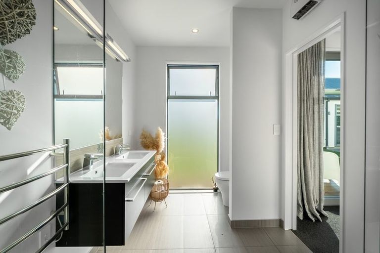 Photo of property in 18 Brampton Drive, West Melton, 7618