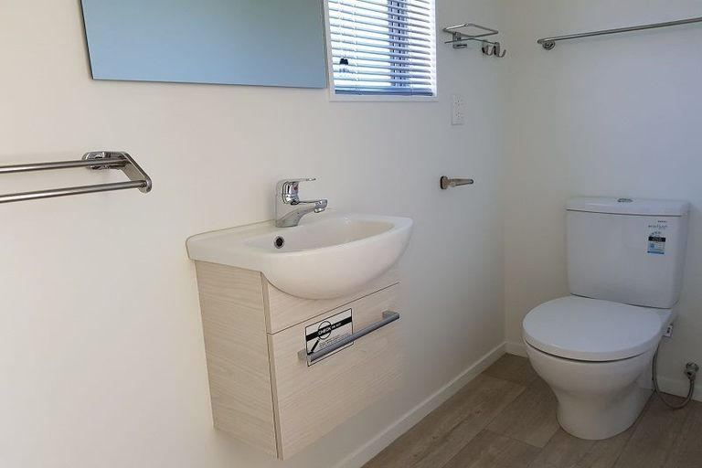 Photo of property in 55 Kenderdine Road, Papatoetoe, Auckland, 2025