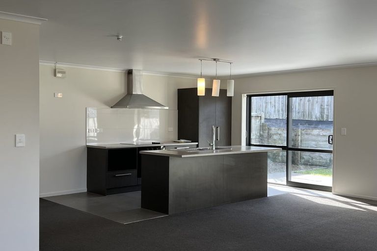 Photo of property in 16 Iris Place, Grandview Heights, Hamilton, 3200