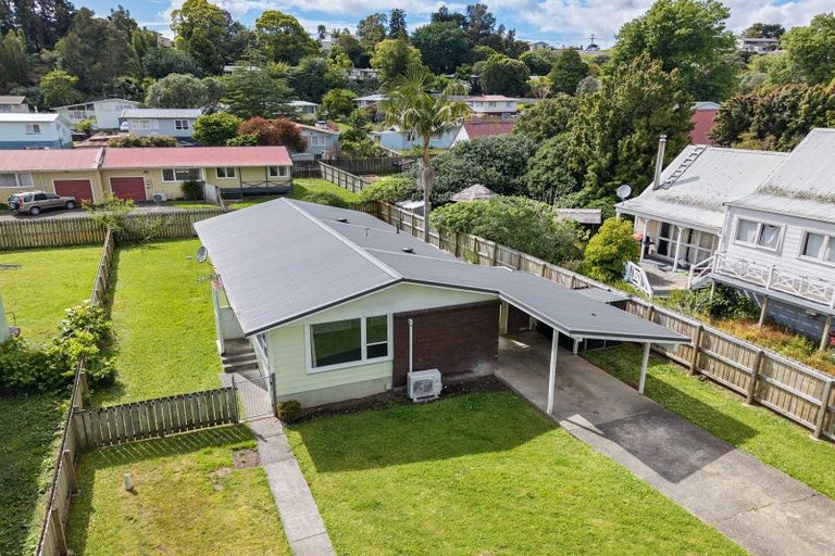 Photo of property in 17 Hodgson Street, Onerahi, Whangarei, 0110