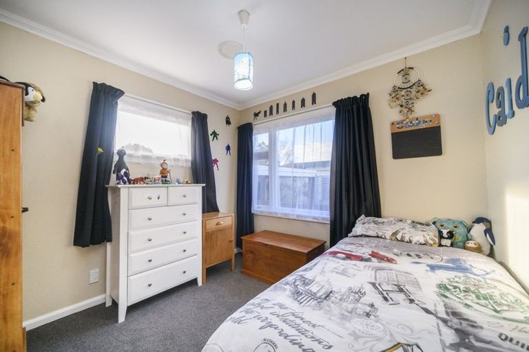 Photo of property in 9 Milton Street, Roslyn, Palmerston North, 4414