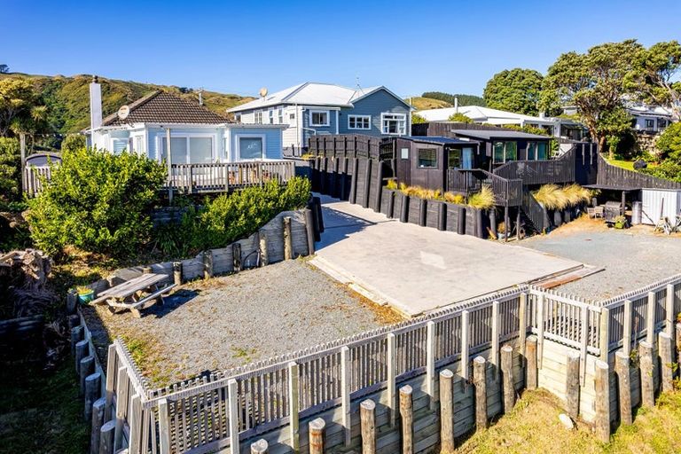Photo of property in 21a Haunui Road, Pukerua Bay, 5026