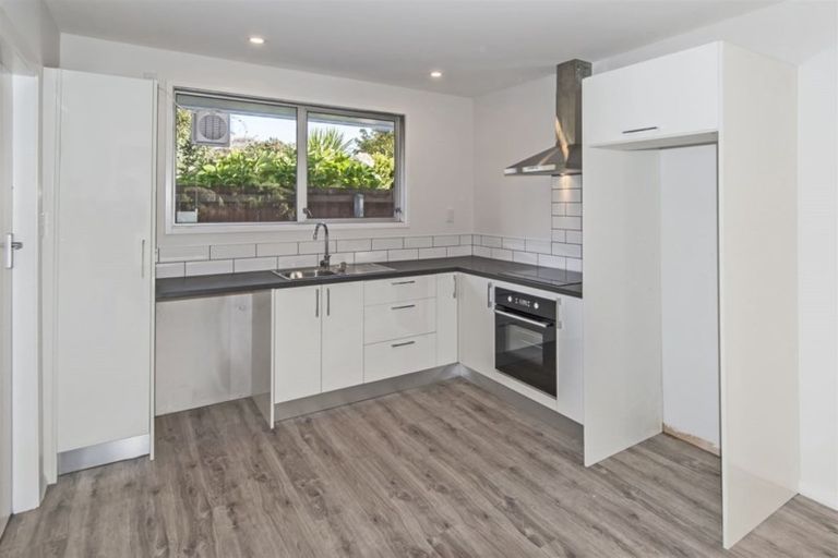 Photo of property in 86 Avonhead Road, Avonhead, Christchurch, 8042