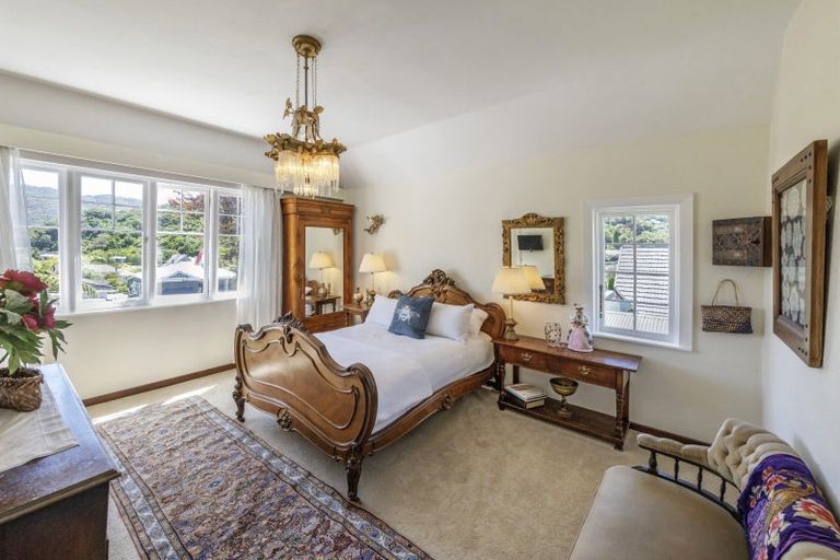 Photo of property in 14 Chamberlain Road, Karori, Wellington, 6012