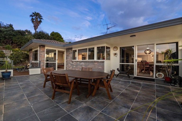 Photo of property in 61 Carlton Street, Bellevue, Tauranga, 3110